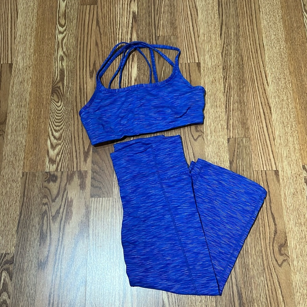 Athleta Bundle Power Up Capri and Sports Bra •MEDIUM